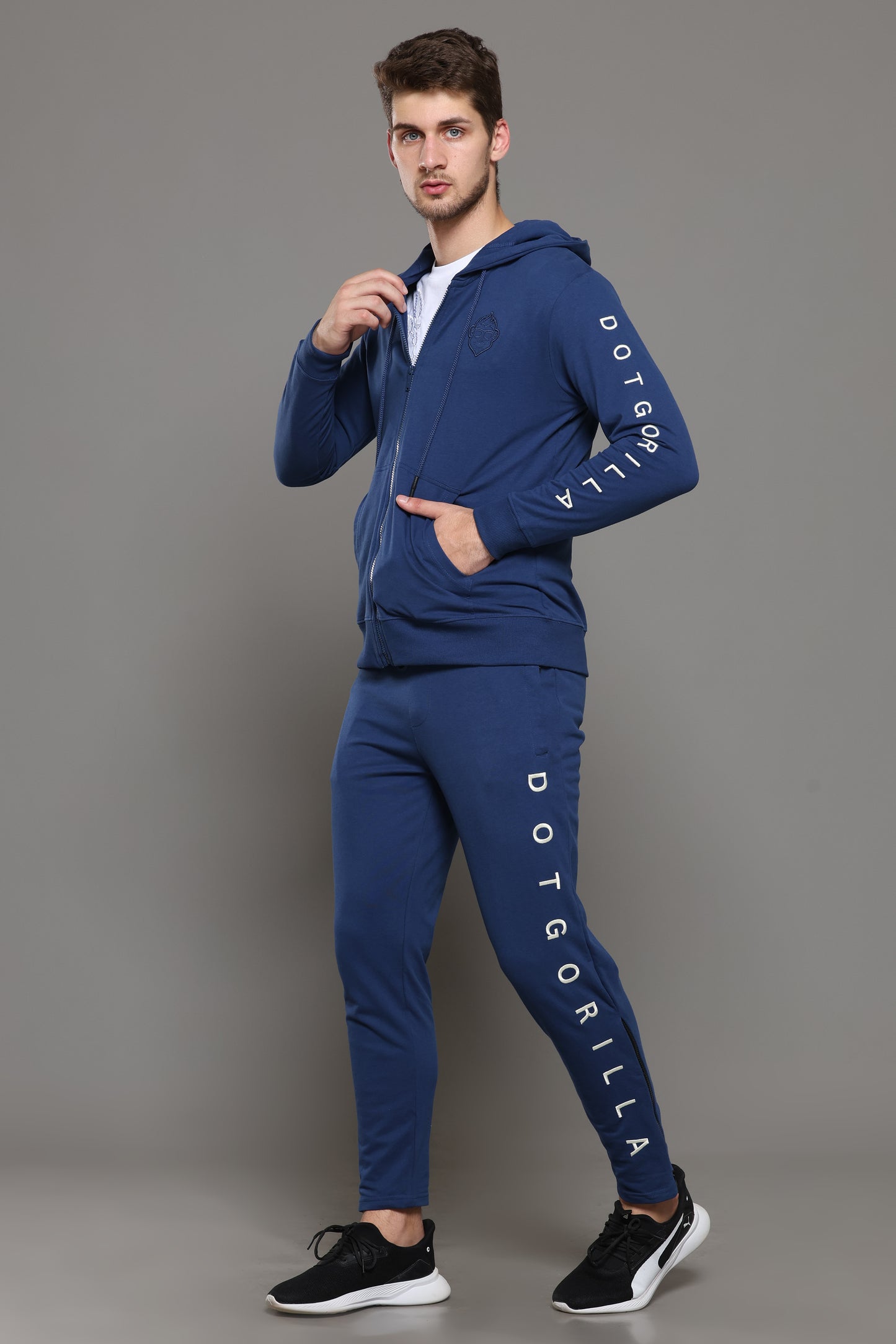 TRACK SUIT